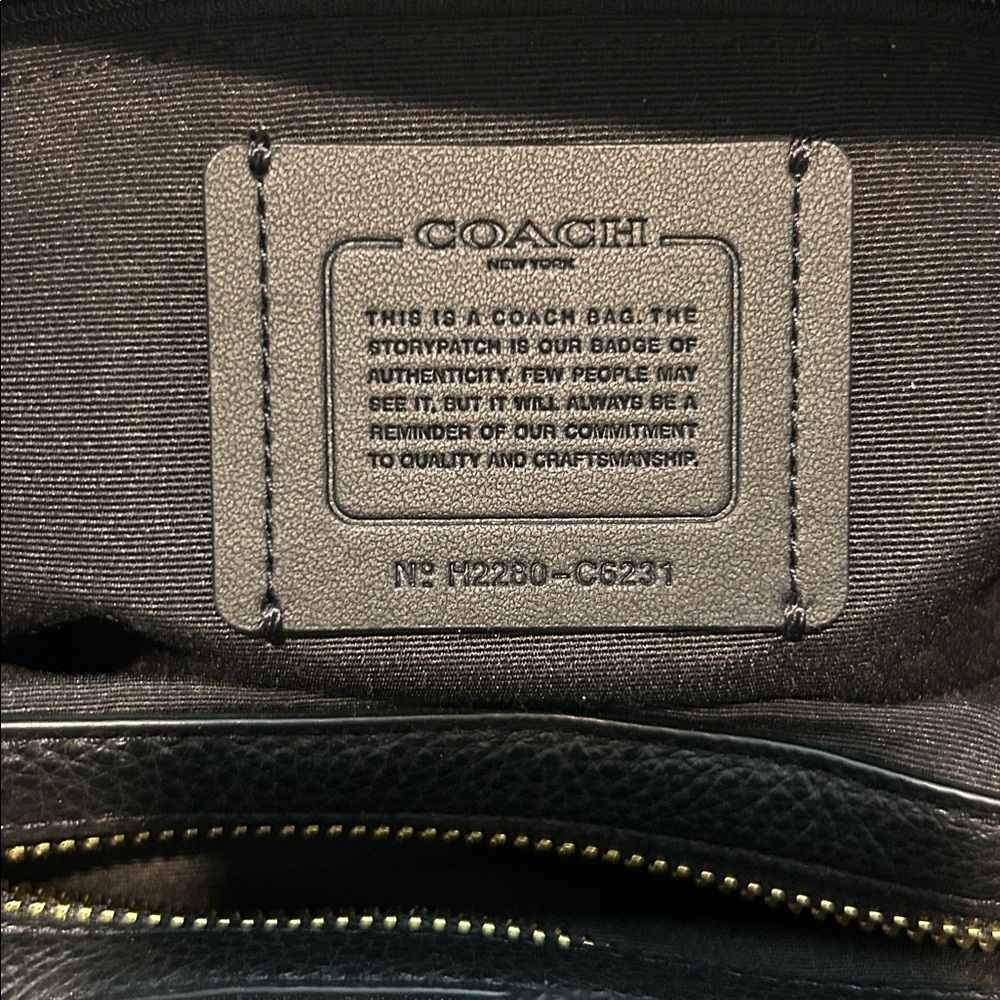 Coach Black Leather Women's Bag - Picture 5 of 5